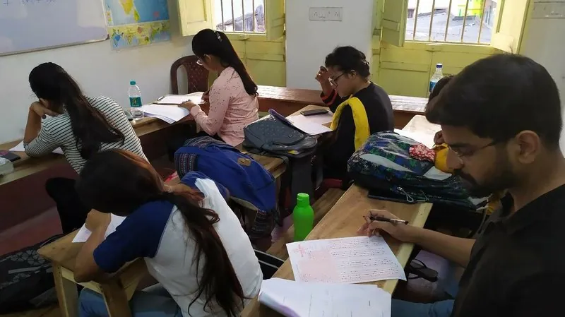 Shortcut Maths CAT coaching classroom at Dumdum centre